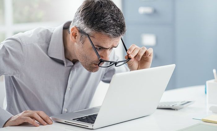 Writing Blue Light Eyesight